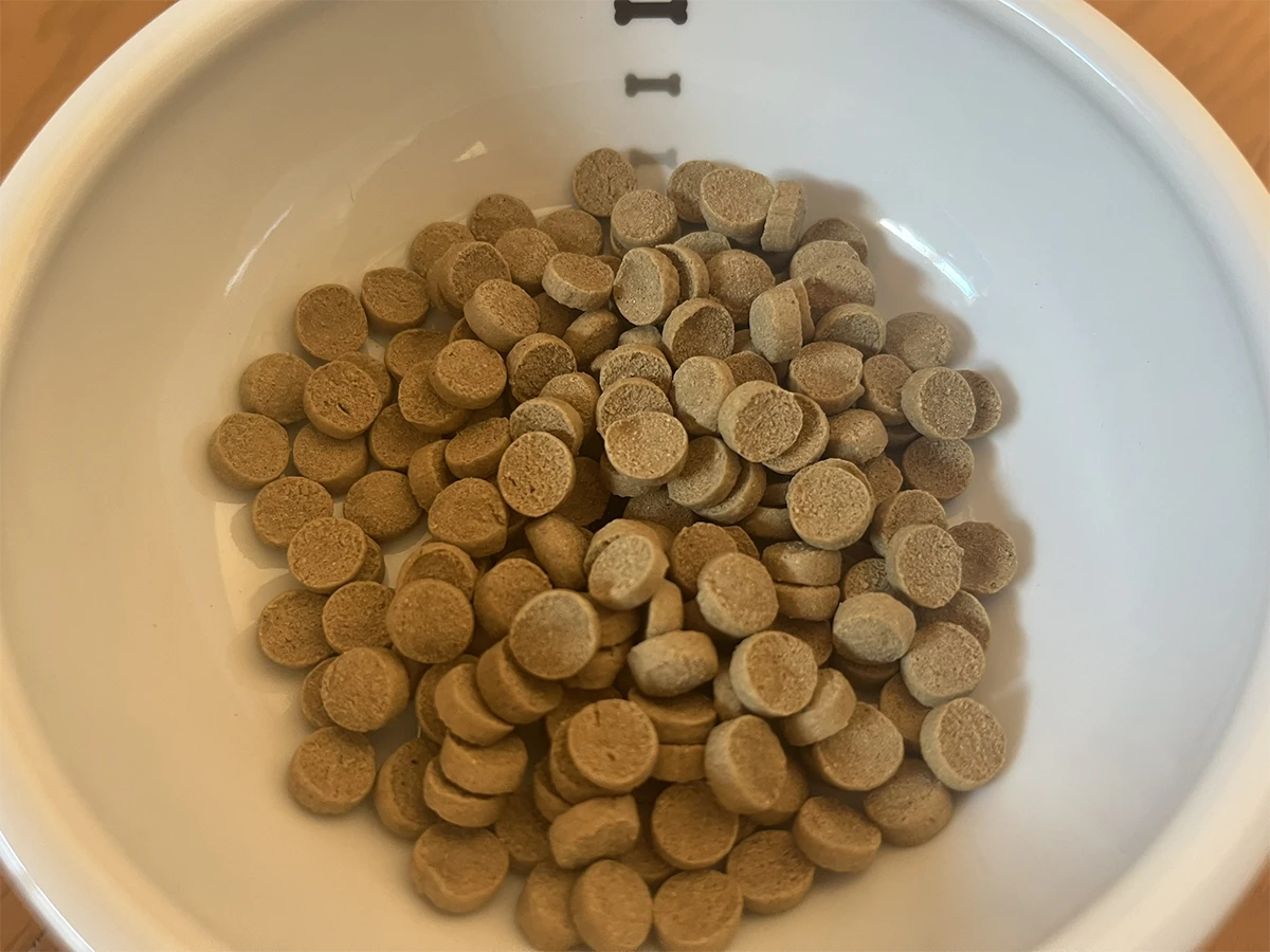 ボウルに入れたこのこのごはん